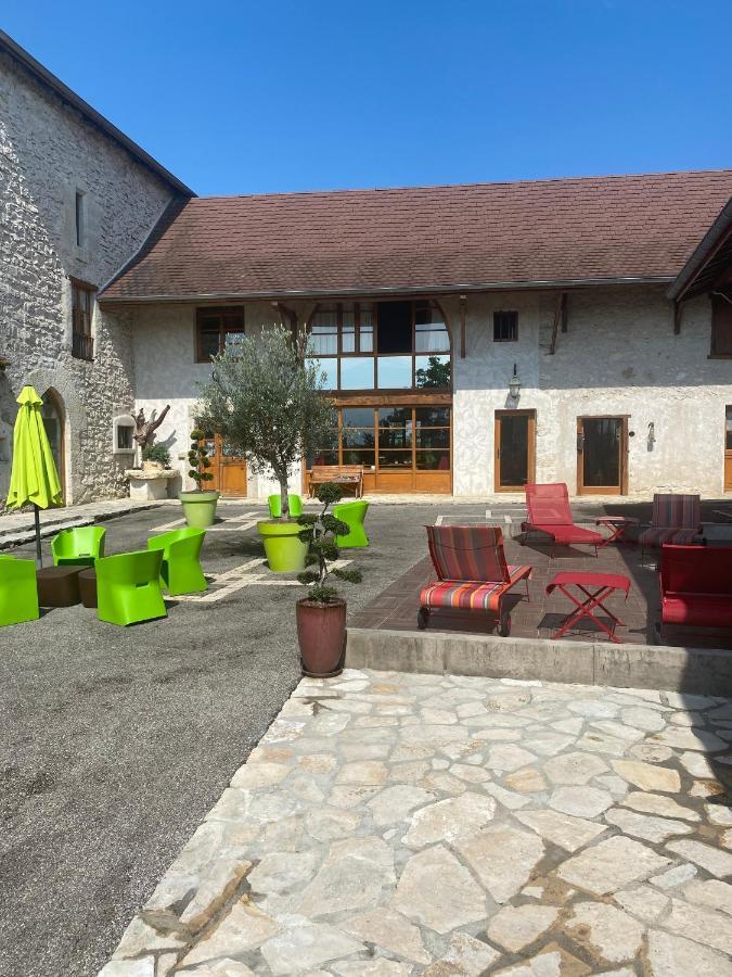 Hotel Le Domaine De Tizo Saint-Victor-de-Morestel Exterior foto